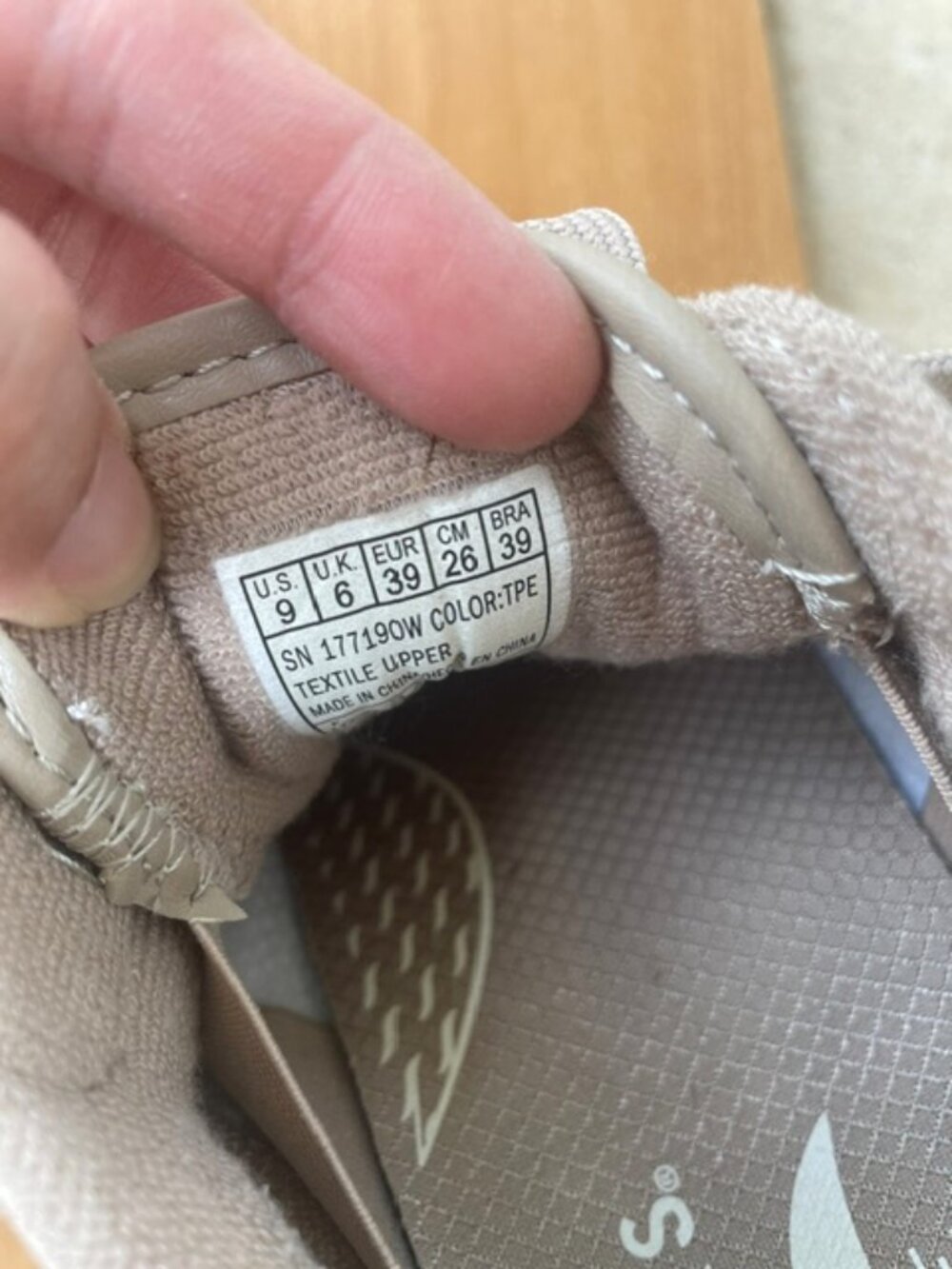 Skechers Women’s Arch Fit Arcade MEET YA THERE SNEAKER 177190W, Brown, Size 9W - Picture 7 of 9